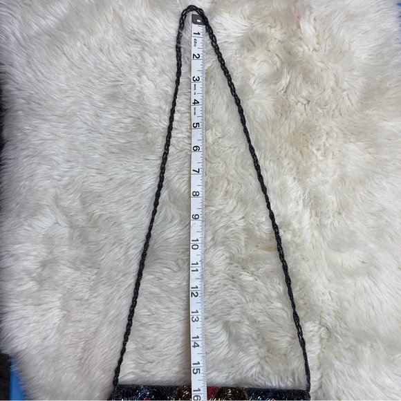 Vintage art deco style sparkling beaded formal purse/clutch - Picture 15 of 16